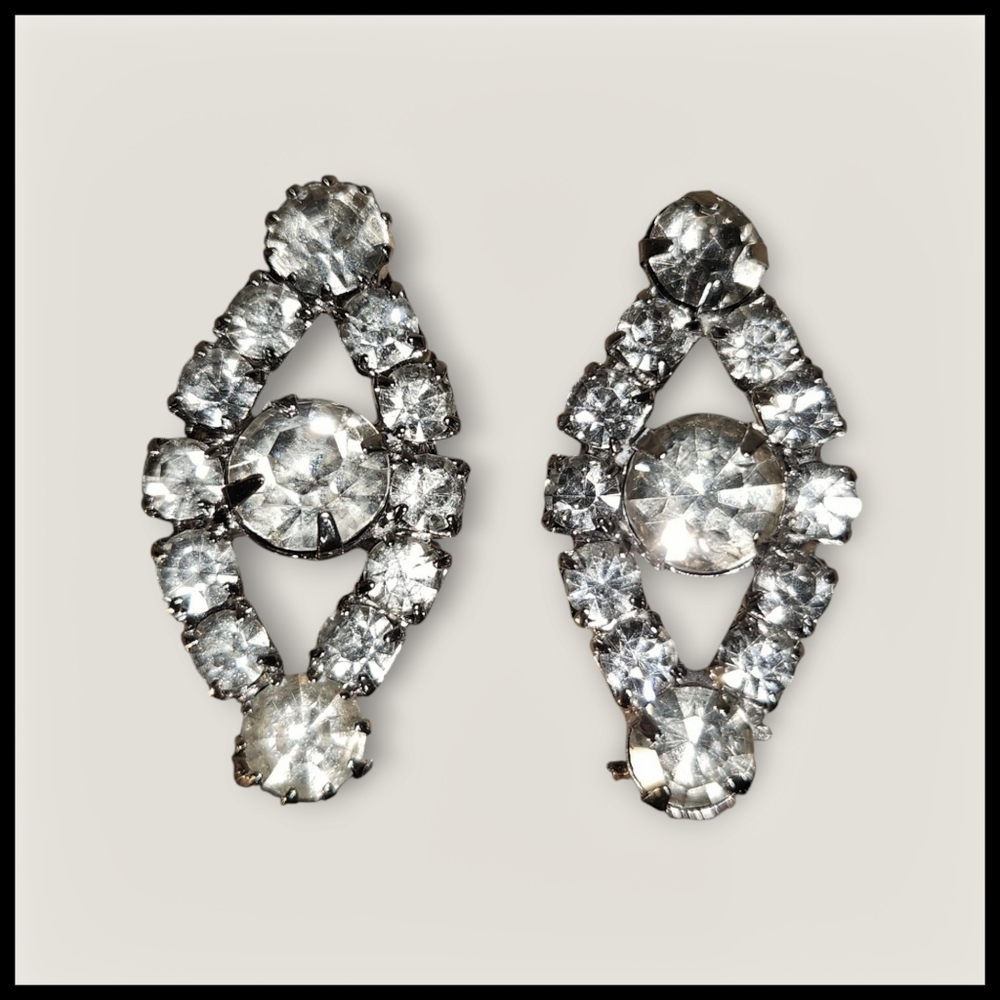 Vintage "Eye" Rhinestone Earrings